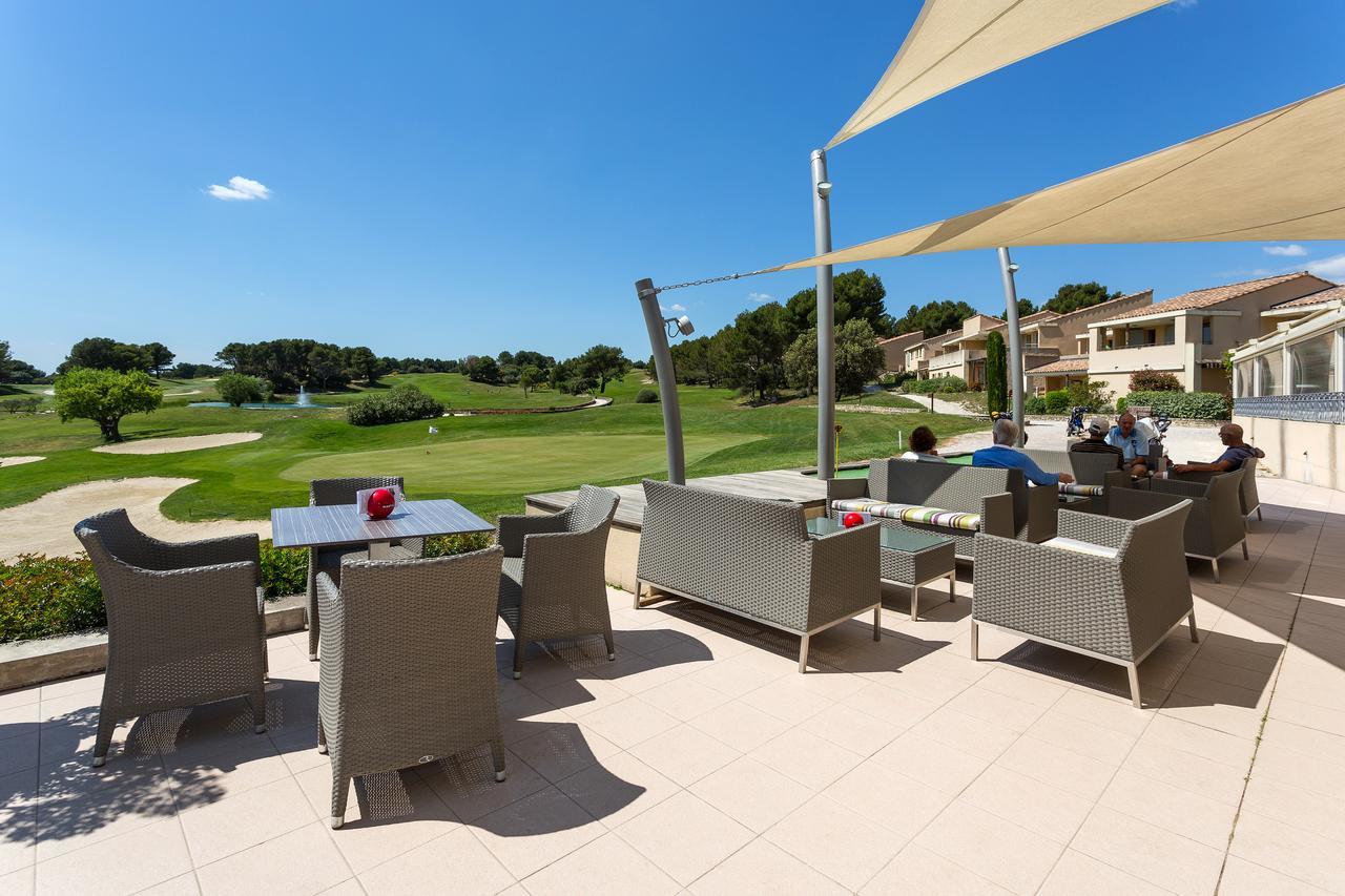 Madame Vacances Domaine Du Provence Country Club Service Premium Saumane-de-Vaucluse Exterior foto